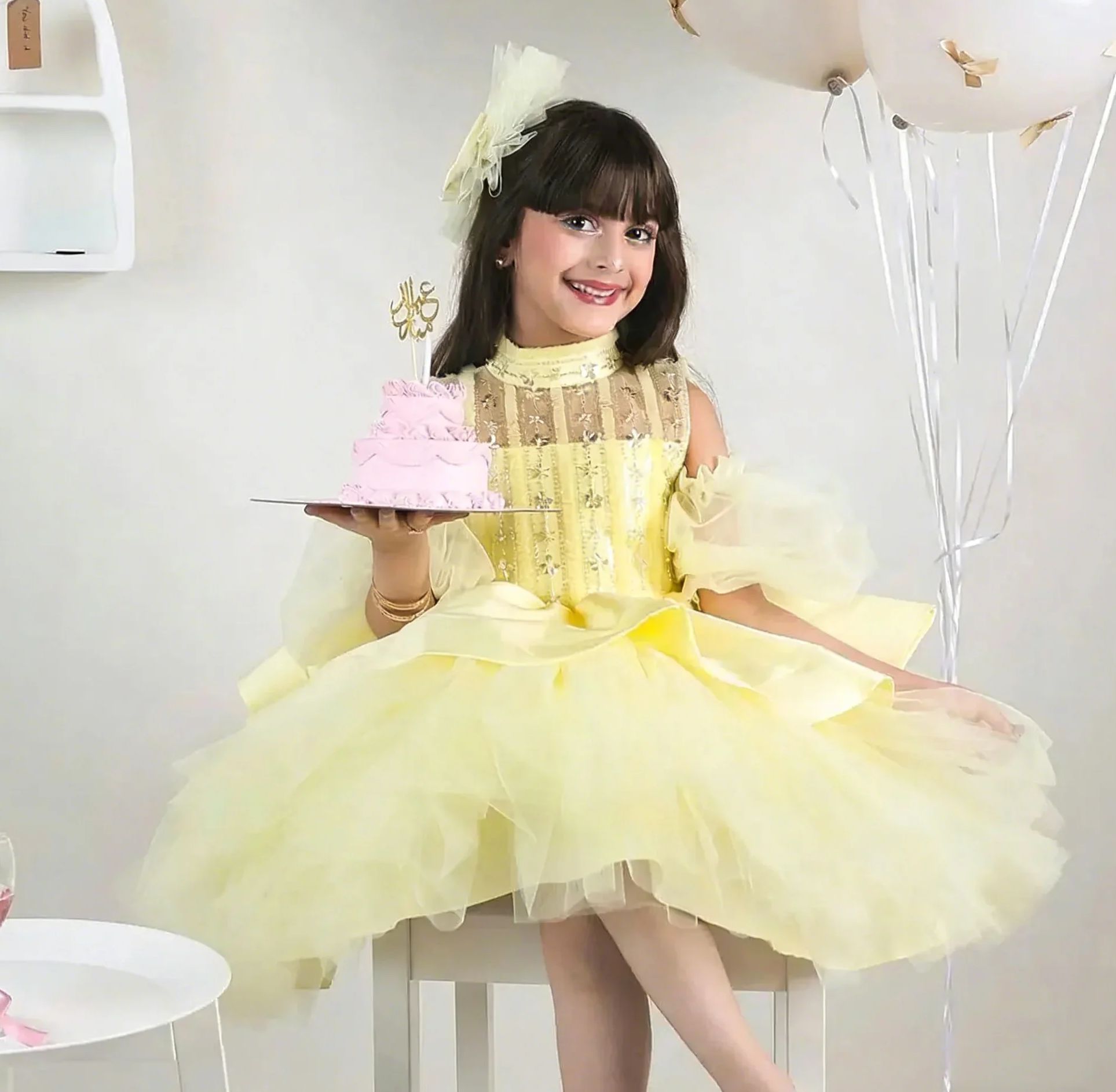 Gelbe Blumenmädchenkleider für – Embroidery Yellow Dress Bewertung und Preis